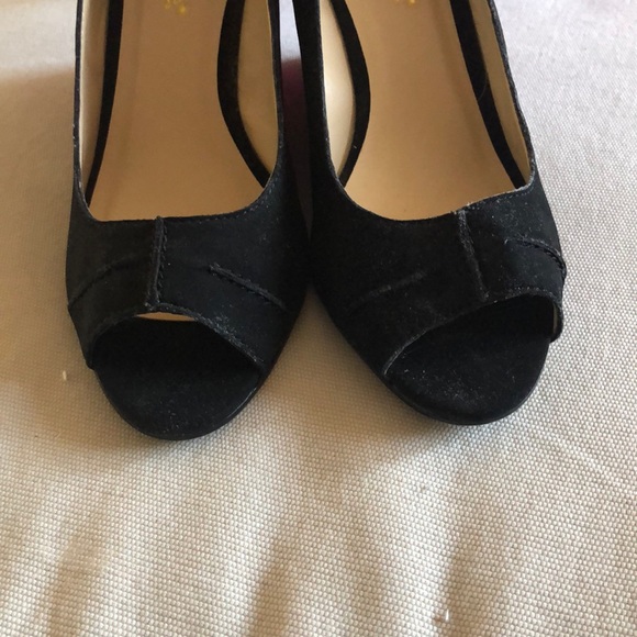 Shoedazzle black wedge dress shoes. - Picture 3 of 4
